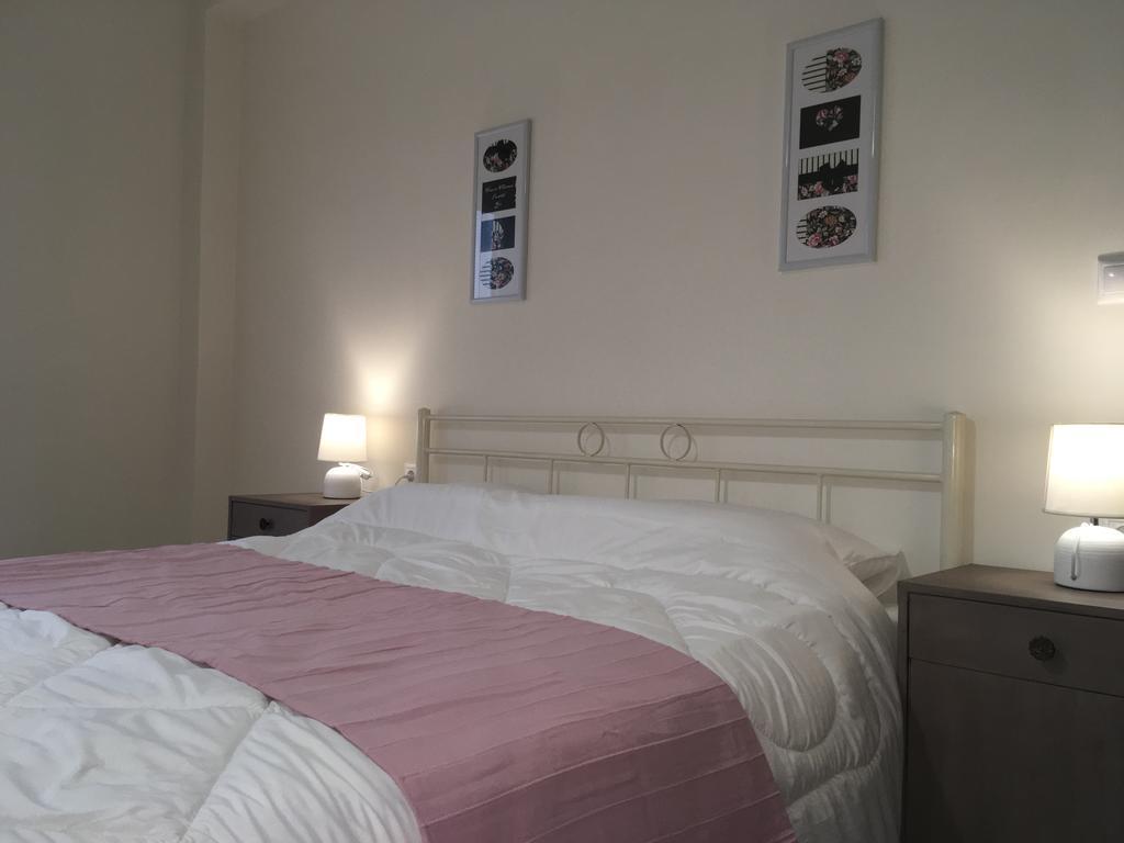 Demeliza Apartments Плака Екстер'єр фото